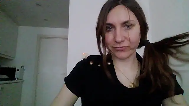 JasmineGlamour online show from 03/12/26, 04:46
