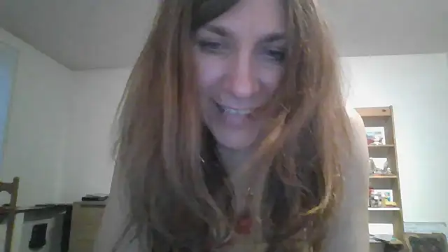 JasmineGlamour online show from 04/09/26, 06:46