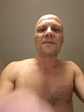 Snapshot of wedge75 chatting on 03/21/26, 04:21 wedge75 online show from 03/21/26, 04:21