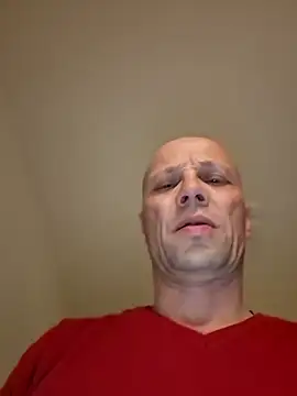 Snapshot of wedge75 chatting on 04/11/26, 01:59 wedge75 online show from 04/11/26, 01:59