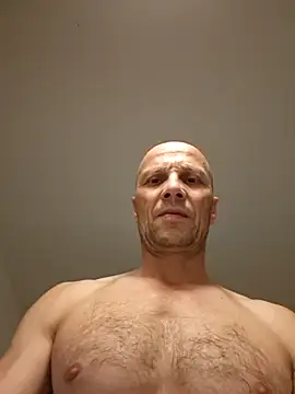 Snapshot of wedge75 chatting on 06/11/26, 05:00 wedge75 online show from 06/11/26, 05:00
