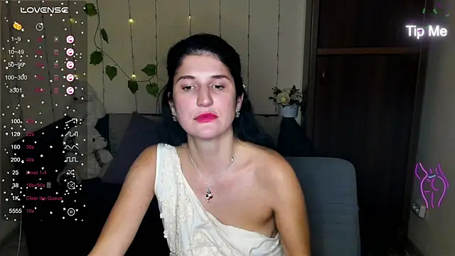 Alianna Solo Kisses online show from 01/11/25, 06:01