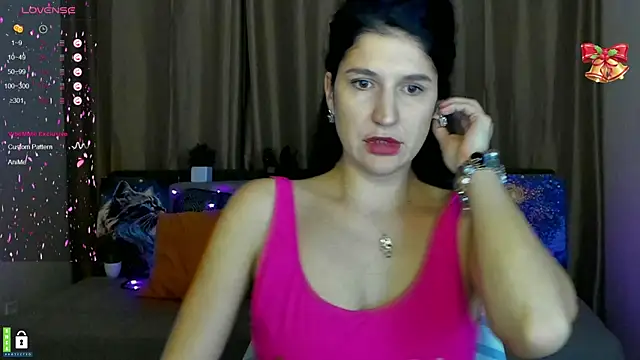 Alianna Solo Kisses online show from 02/06/25, 06:29