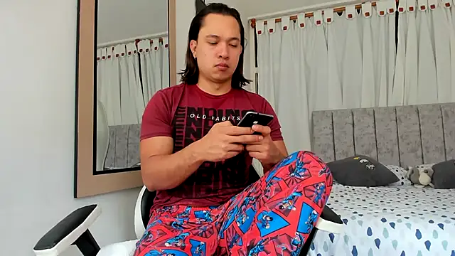 Valerioe online show from 10/19/25, 04:18