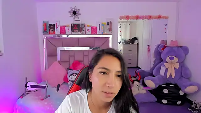 AriadnaCappelletty online show from 07/04/26, 04:35