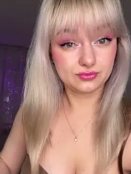 Blonde20 online show from 10/17/25, 07:38