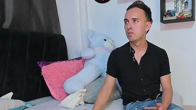 big-dicktop23 online show from 05/01/26, 04:06