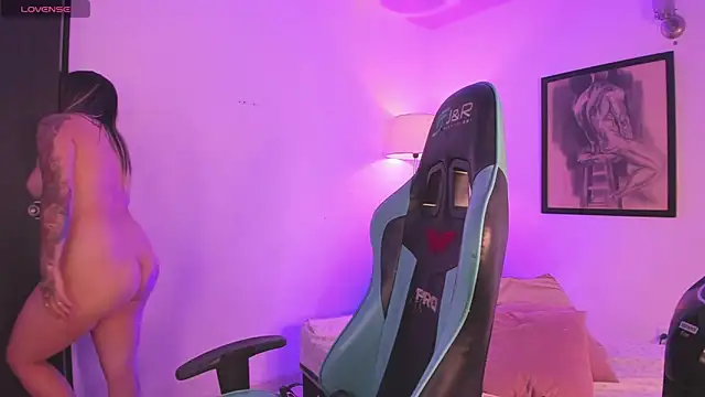 pink quarz online show from 10/05/25, 11:02