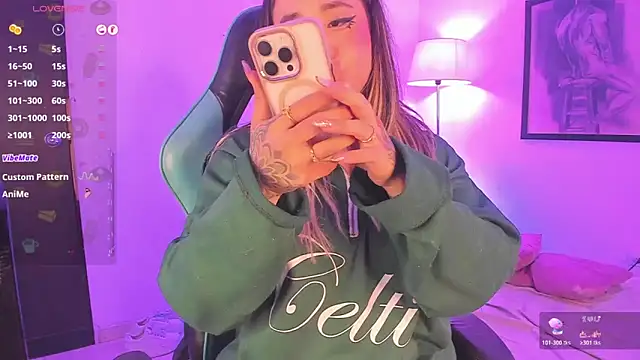 pink quarz online show from 10/30/25, 06:52