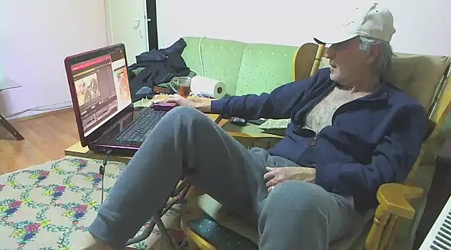 zormen355 online show from 01/26/25, 04:51