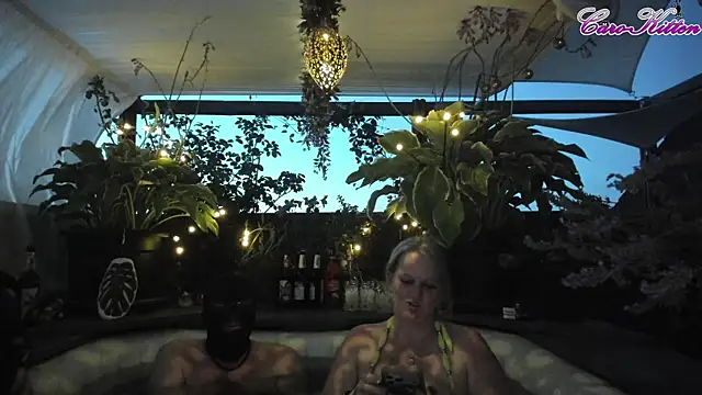 caro kitten online show from 07/19/26, 08:23