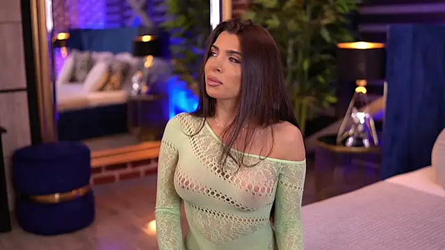 NicoleCellini online show from 01/08/25, 07:03
