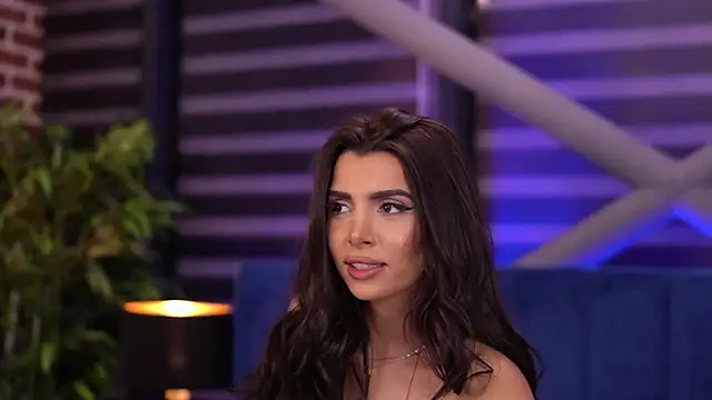 NicoleCellini online show from 01/16/25, 12:45