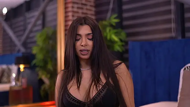 Snapshot of NicoleCellini chatting on 10/29/25, 06:42 NicoleCellini online show from 10/29/25, 06:42