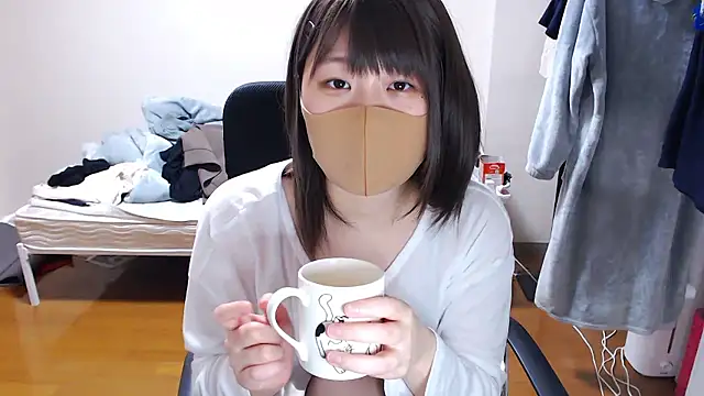 izumi  123 online show from 05/23/26, 04:33