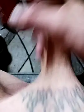 2Hot2gether69 online show from 09/14/25, 12:10