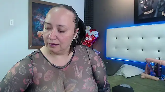 Natasha26  online show from 01/24/25, 06:25