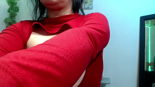 Donniia online show from 06/25/26, 04:00