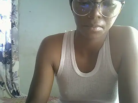 ElianeHot online show from 07/01/26, 10:28