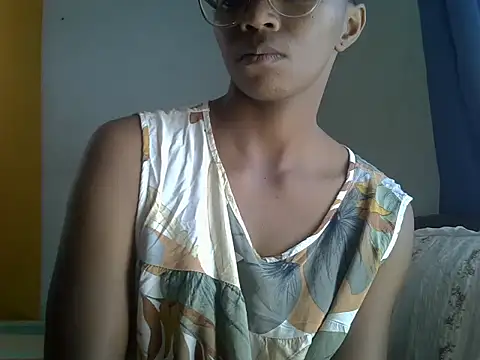 ElianeHot online show from 07/18/26, 09:35