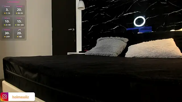 LIZ HOLMES online show from 12/29/24, 10:45