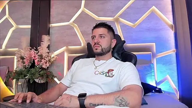 TomSloan  online show from 03/05/25, 02:45
