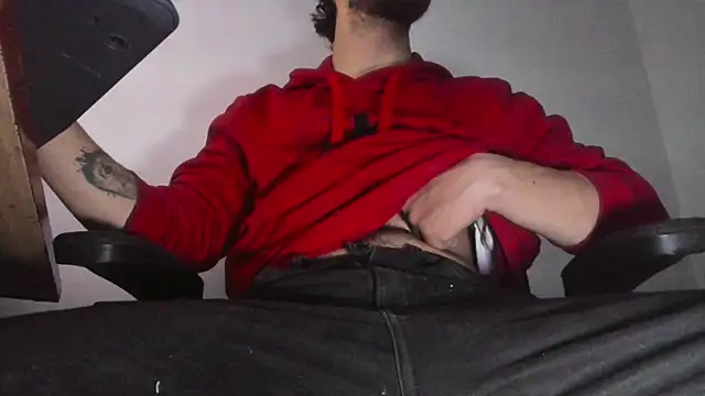 s sven03 online show from 10/13/25, 03:39