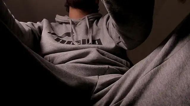 s sven03 online show from 05/18/26, 04:07