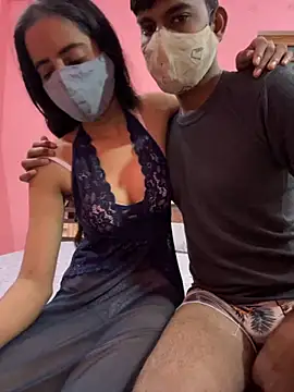 Snapshot of crezyfuck63 chatting on 11/29/25, 05:43 crezyfuck63 online show from 11/29/25, 05:43