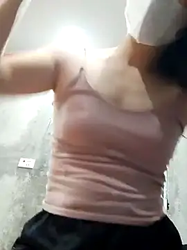 binhyenxx online show from 12/07/24, 02:24
