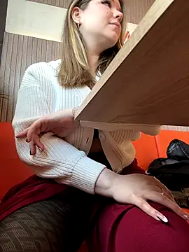 Snapshot of PumaShyXD chatting on 10/02/25, 10:44 PumaShyXD online show from 10/02/25, 10:44