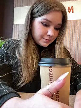 Snapshot of PumaShyXD chatting on 12/14/25, 11:26 PumaShyXD online show from 12/14/25, 11:26