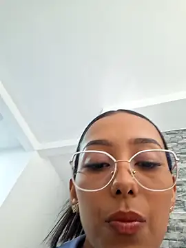 abby adams20 online show from 11/27/25, 06:54