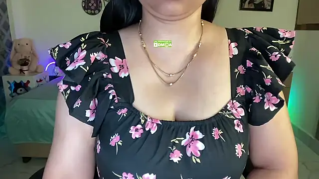 Kanika 9  online show from 07/30/26, 05:17