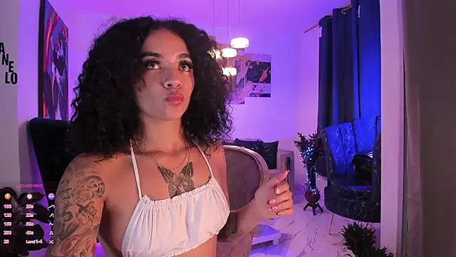 pretty pettite online show from 12/10/24, 03:20