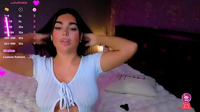 Snapshot of babyleilaa chatting on 10/19/25, 07:03 babyleilaa online show from 10/19/25, 07:03