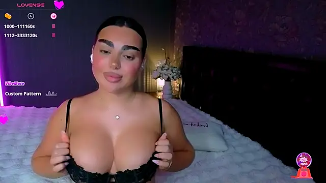 babyleilaa online show from 11/24/25, 11:04