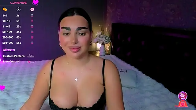 babyleilaa online show from 12/04/25, 10:40