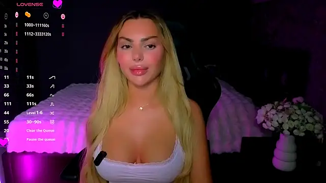 babyleilaa online show from 05/20/26, 08:04