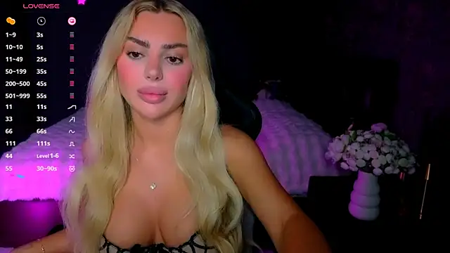 babyleilaa online show from 06/15/26, 08:00