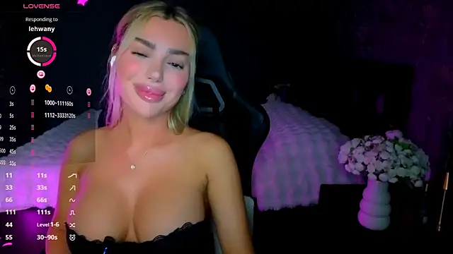 babyleilaa online show from 06/17/26, 08:10