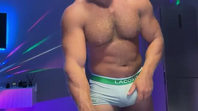 KarlosRichi online show from 10/12/25, 04:28