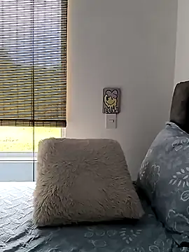 Snapshot of VeronicaTonu chatting on 01/08/25, 07:24 VeronicaTonu online show from 01/08/25, 07:24