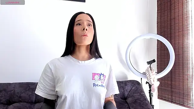 Snapshot of VeronicaTonu chatting on 09/09/25, 02:38 VeronicaTonu online show from 09/09/25, 02:38