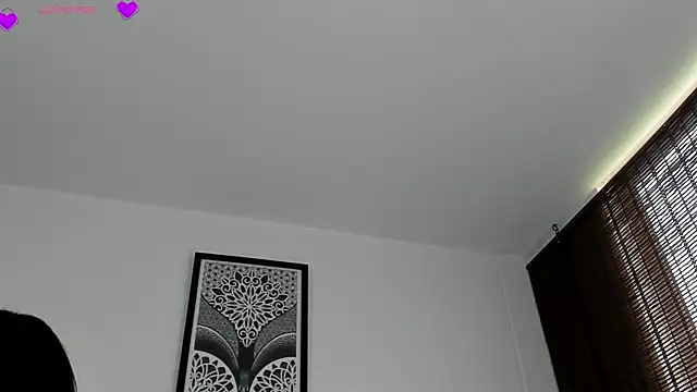 Snapshot of VeronicaTonu chatting on 10/14/25, 08:42 VeronicaTonu online show from 10/14/25, 08:42