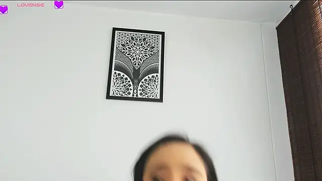 VeronicaTonu online show from 06/06/26, 02:44