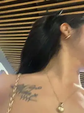 alexahoot10 online show from 01/10/25, 12:38