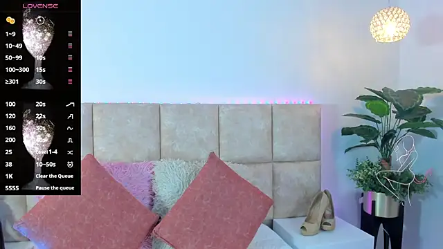 LiaaGenner online show from 09/12/25, 07:03