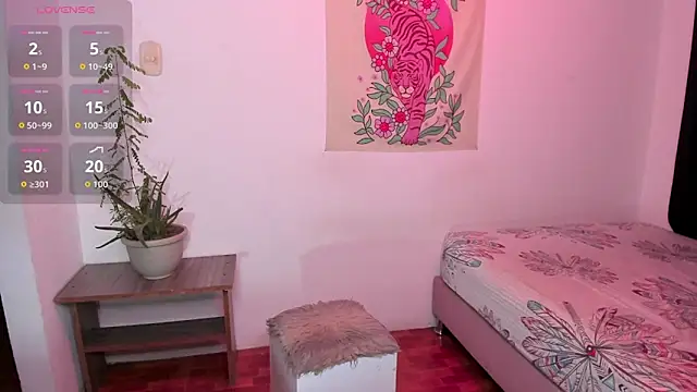 JaneRuss  online show from 09/25/25, 05:55