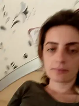 Snapshot of SophyGirl chatting on 02/10/25, 01:22 SophyGirl online show from 02/10/25, 01:22